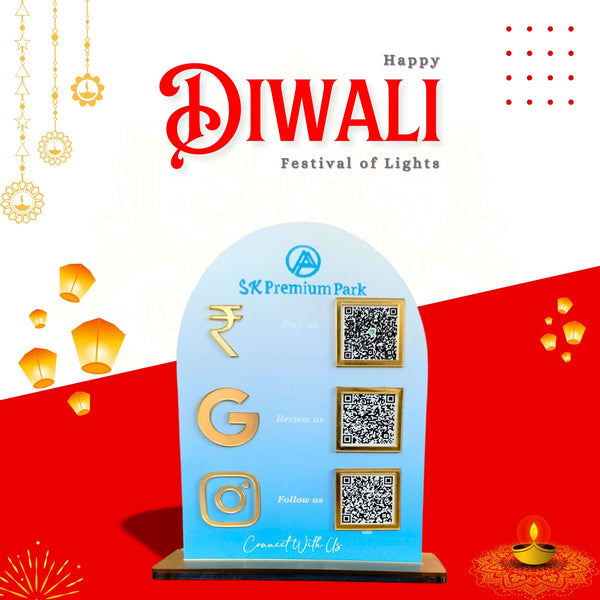 3 QR Round shape standee